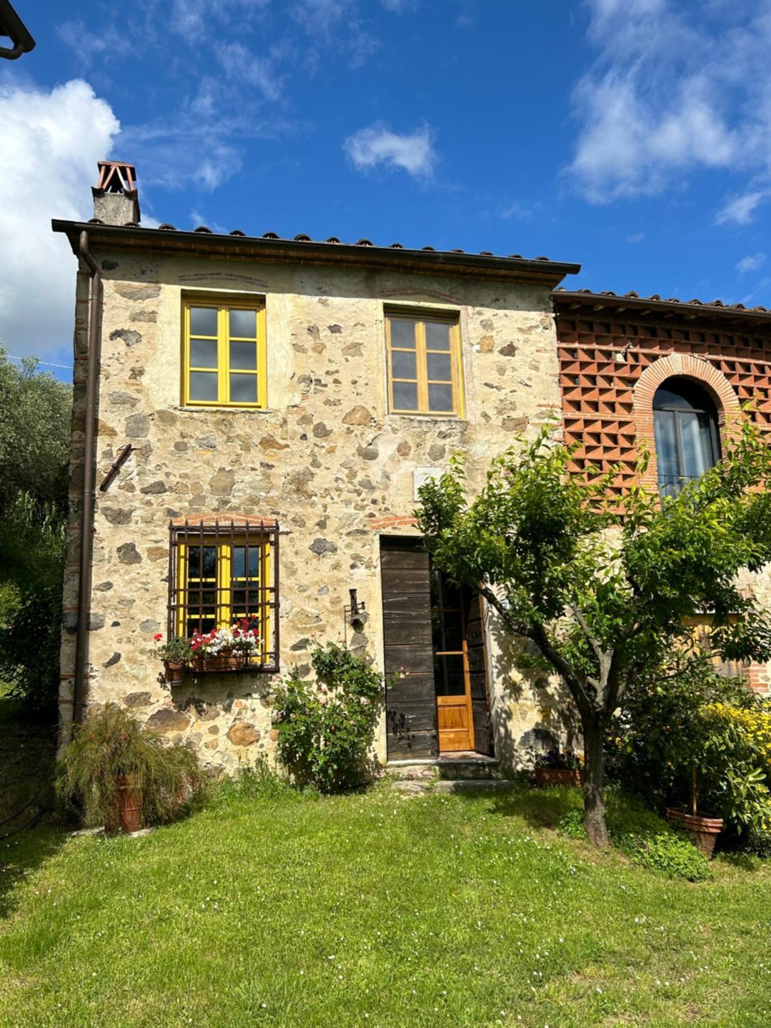 La Casina Dei Frati Villa Lucca Exterior photo